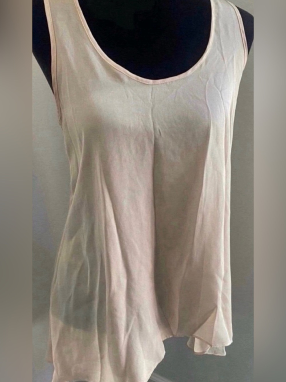 Women’s Sleeveless Scoop Neck Tank Top - Light Pink (Size S)